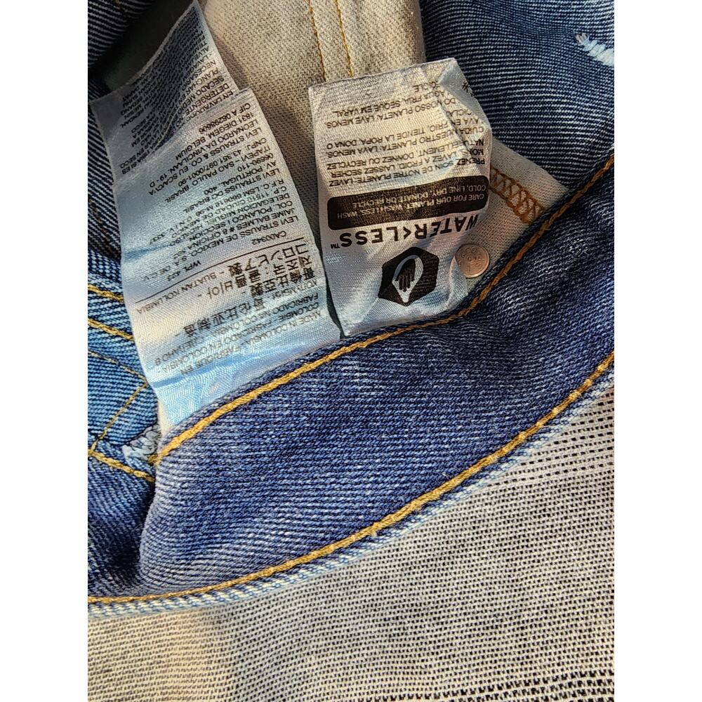 classic Levi's 517 bootcut jeans - Picture 10 of 11